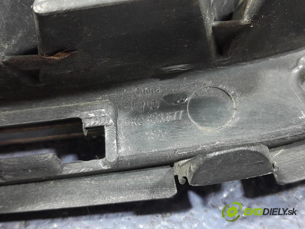Vw Golf 2012 miežka / Gril: 5K0853677