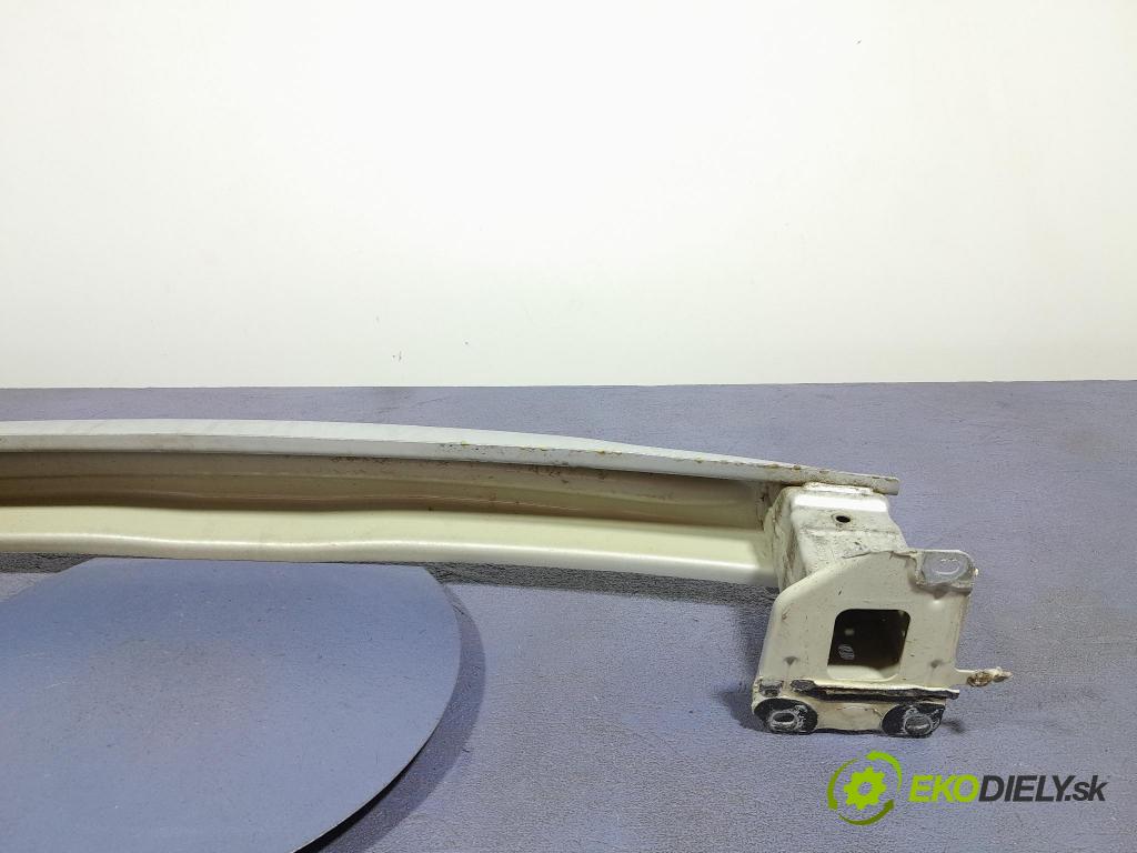 Skoda Octavia 2021 výstuha narazník zad KA1536540003