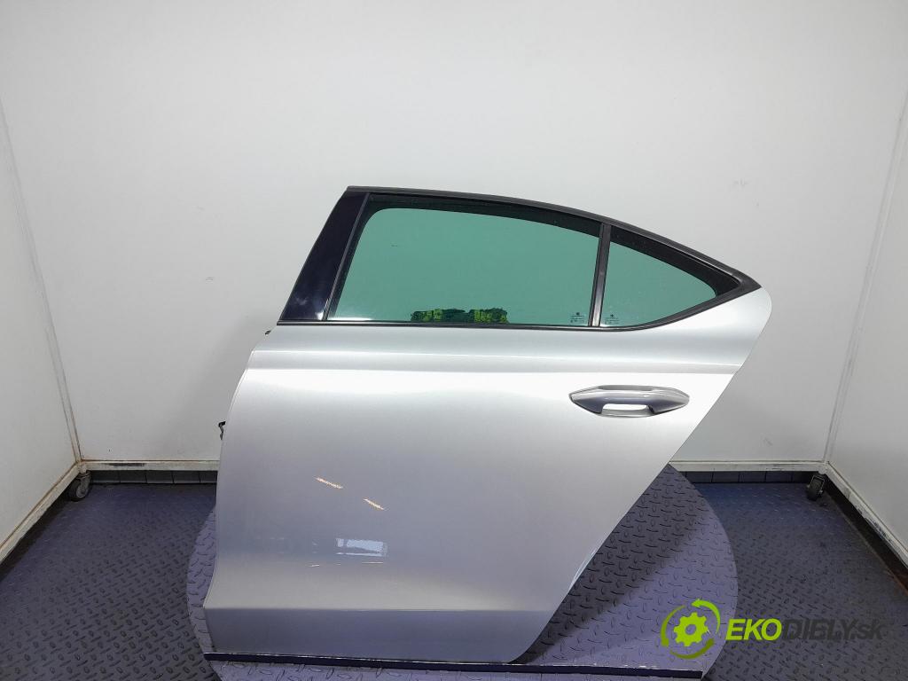 Skoda Octavia 2021 dveře Zad: Vlevo, odjet:
