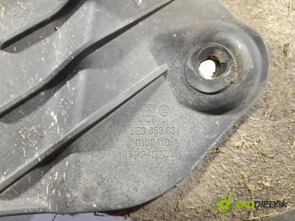 Skoda Octavia 2021 blatník: plastický: Zad: 5E3853834