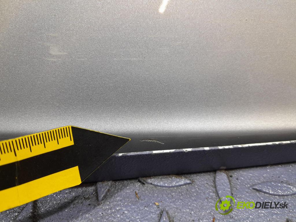 Chevrolet Spark 2010 zadní dveře kufra: kufr