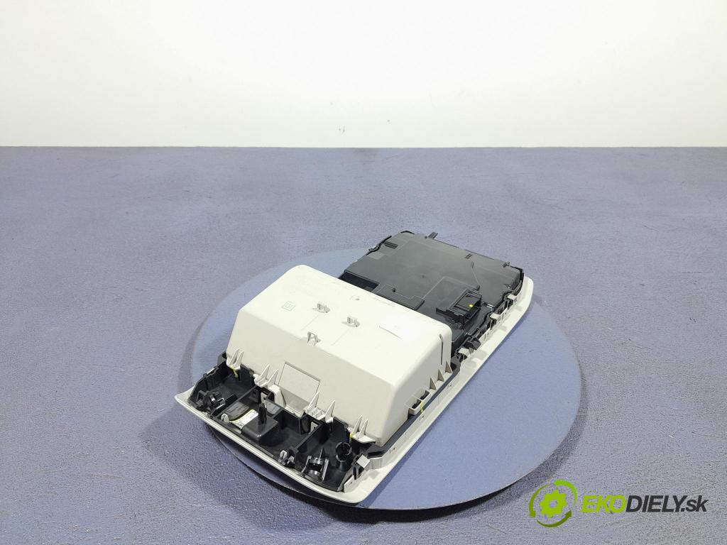 Skoda Octavia 2021 Lampy Uvnitř 5E3868837