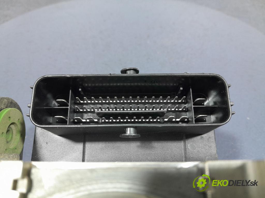 Skoda Octavia 2021 čerpadlo ABS x 5WA614517BJ