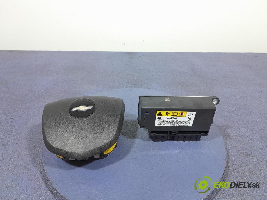 Chevrolet Spark 2010 kokpit,pristrojová doska