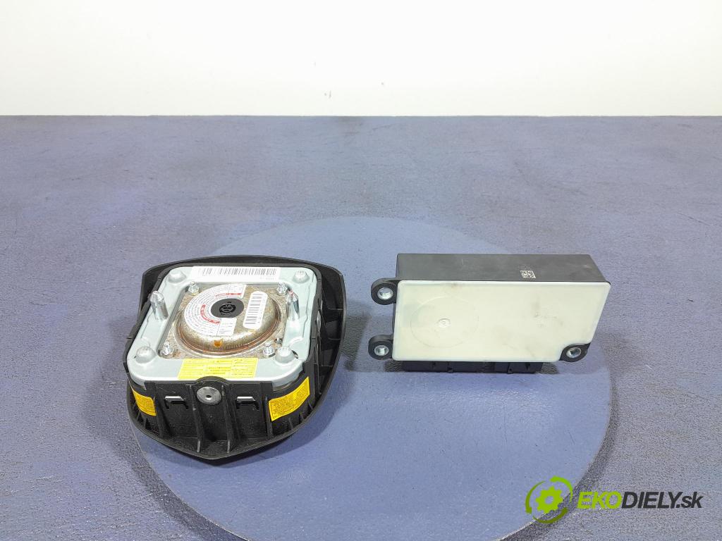 Chevrolet Spark 2010 kokpit,pristrojová doska