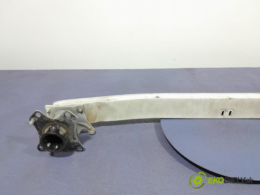 Peugeot 508 2016 výztuha narazník před 9670752080