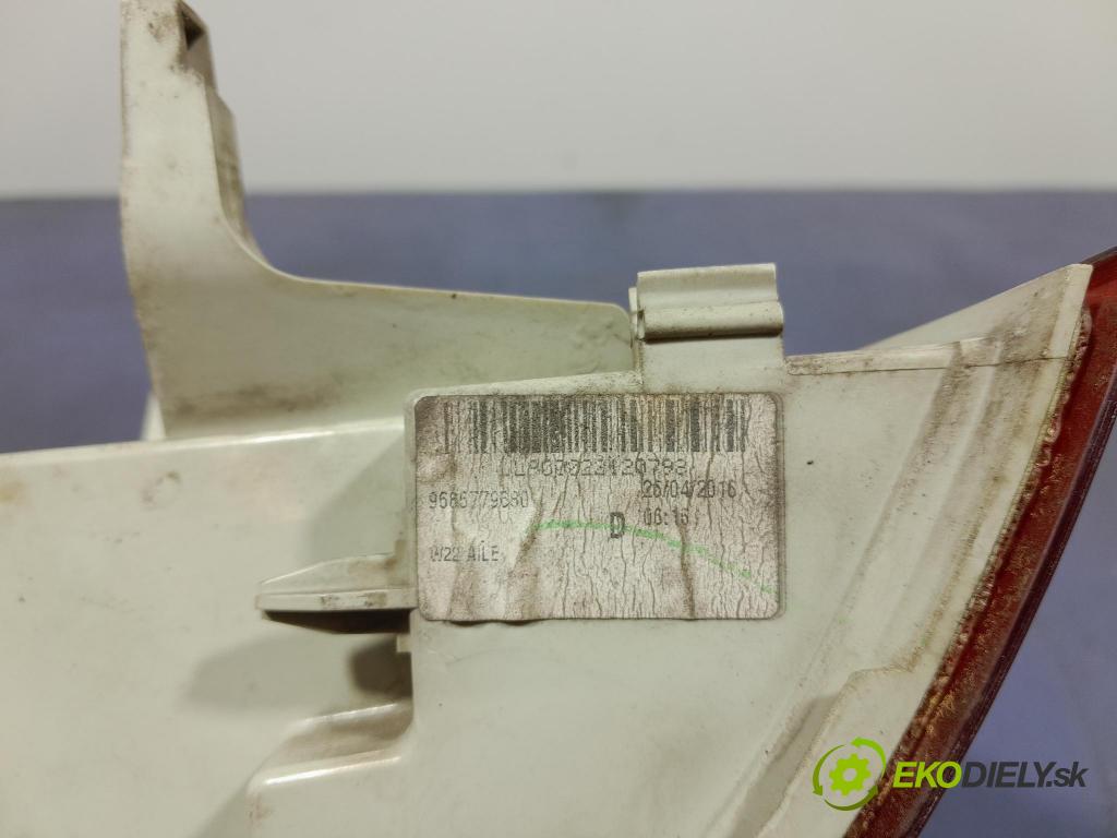 Peugeot 508 2016 světlo Zad: Práva: Mimo: 9686779680