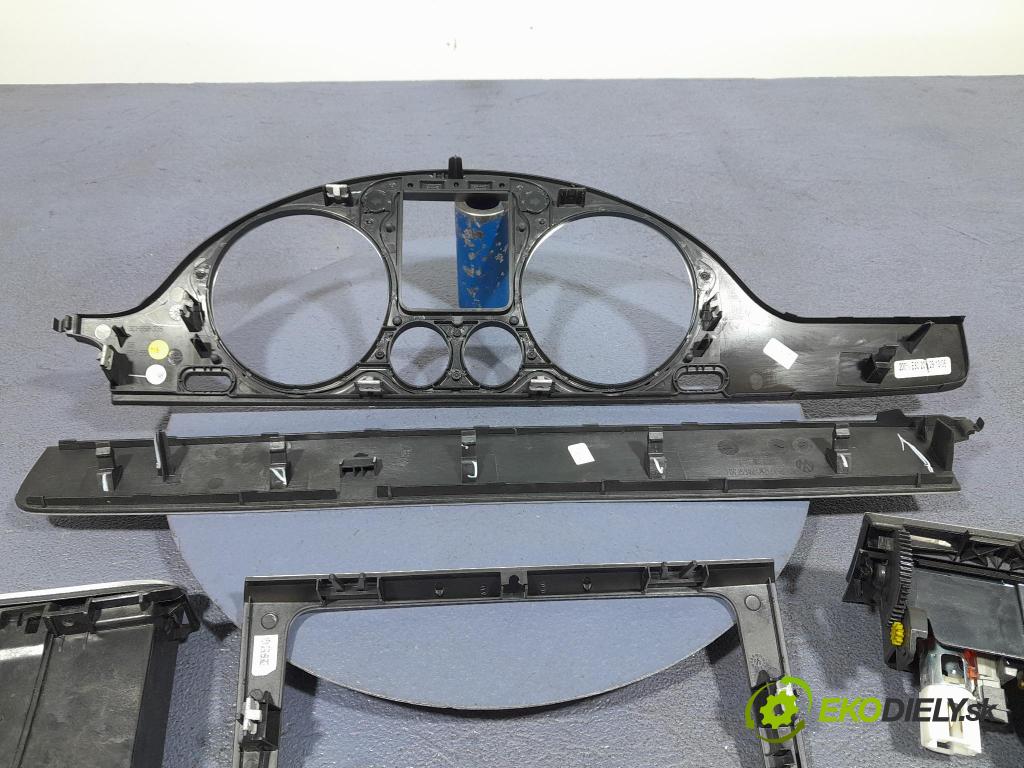 Vw Passat 2007 lišta Dekoratívne: Vnútri: 3C1858335