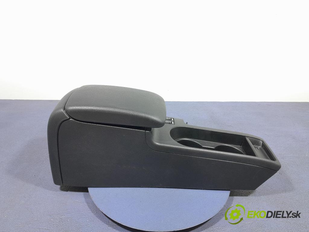 Subaru Impreza 2010 loketní opěrka 92174FG000