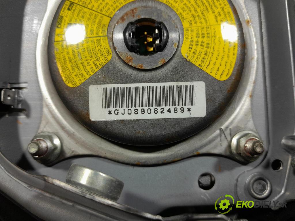 Subaru Impreza 2010 volant