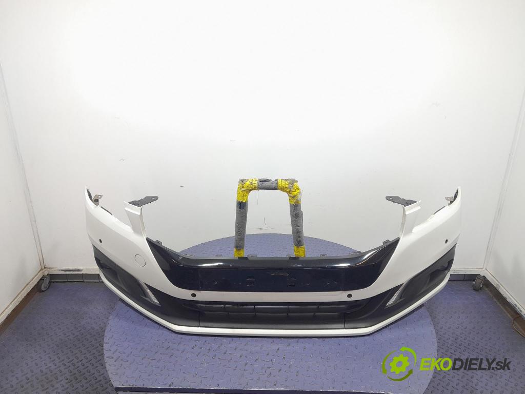 Peugeot 508 2016 nárazník Predné