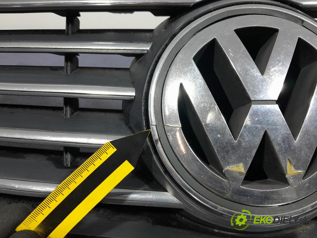 Vw Passat 2007 mřížka / Gril: 3C0853651D