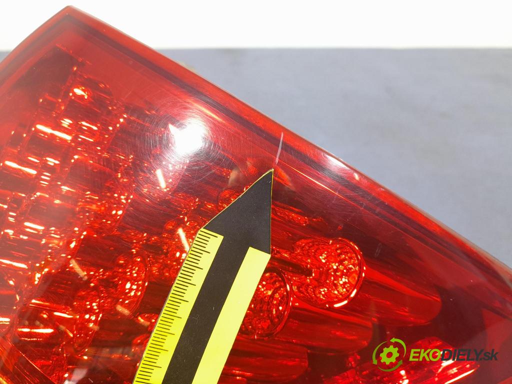 Hyundai Ix55 2011 svetlo / reflektor zad Prava: Vonkajsia: