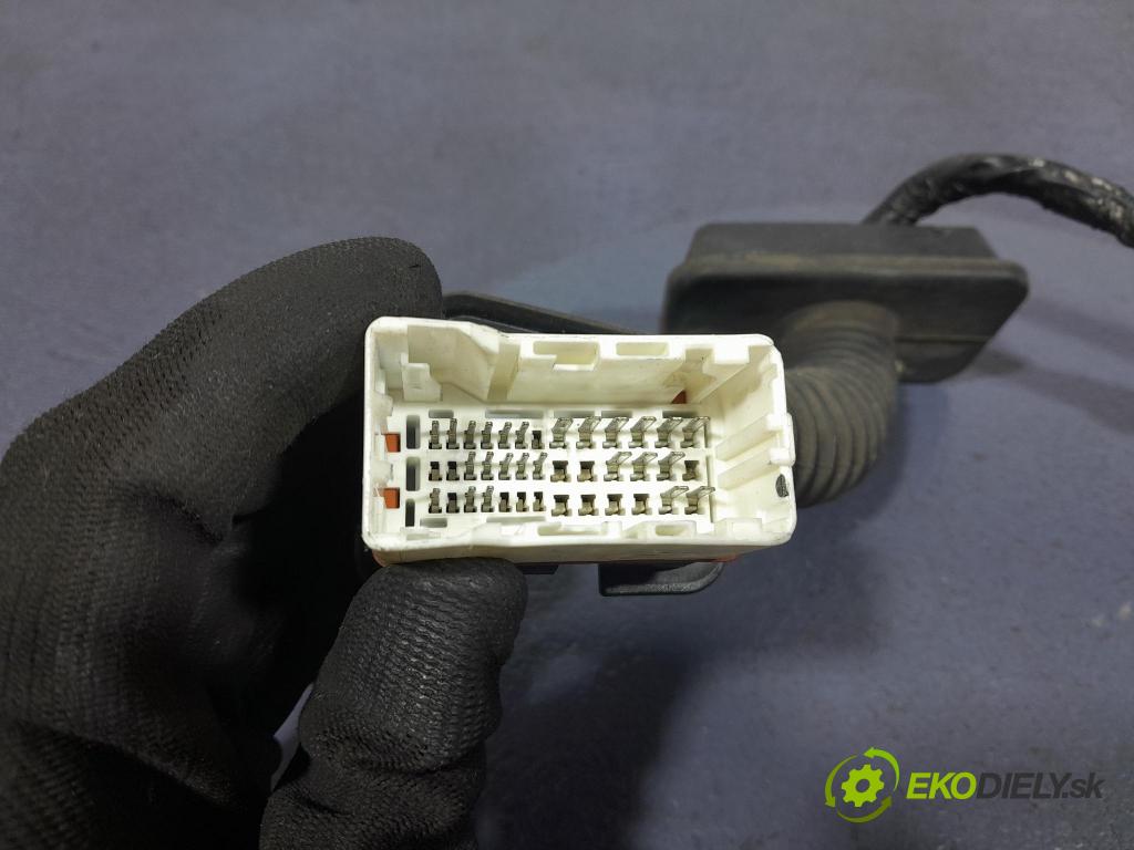 Hyundai Ix55 2011 instalace Elektrický: 91610-3J011
