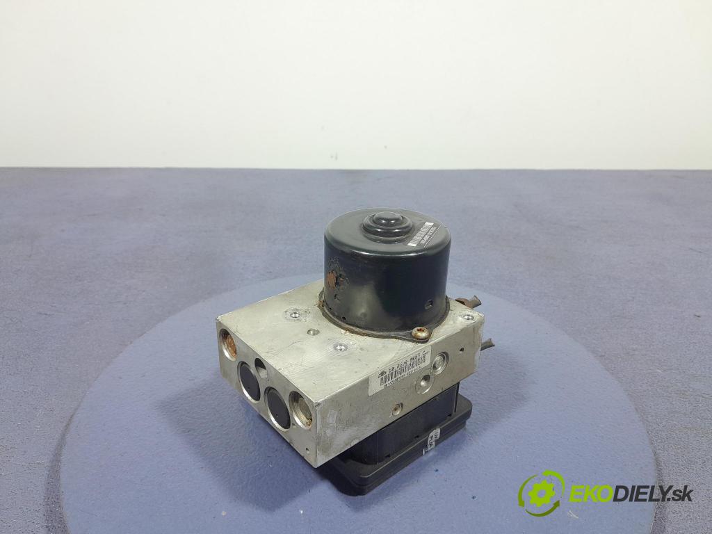 Land rover Freelander 2003 čerpadlo ABS x SRB000200