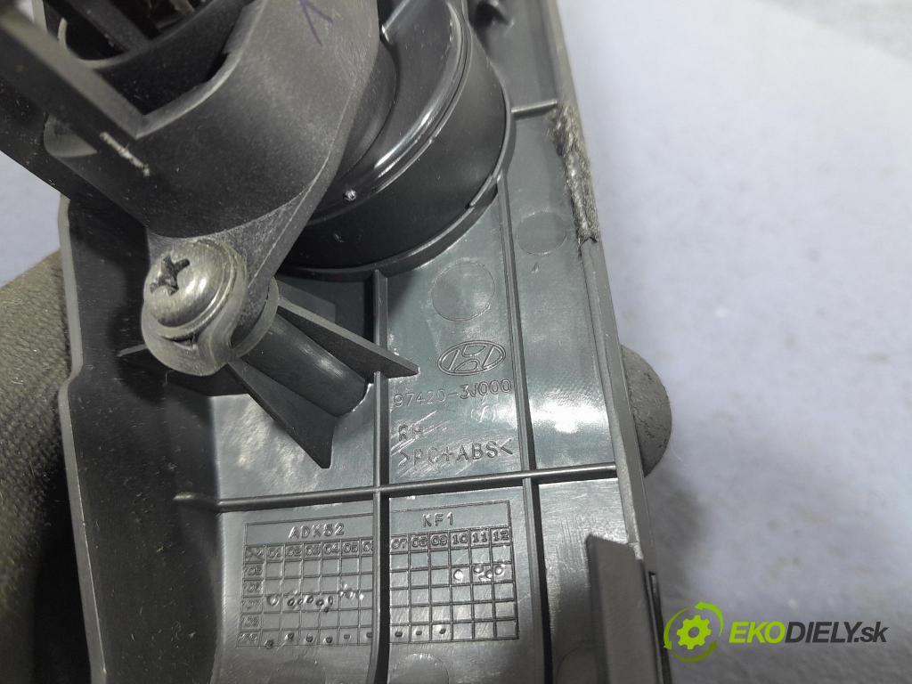 Hyundai Ix55 2011 GRIDS: Prúd vzduchu: Vzduch: 97420-3J000