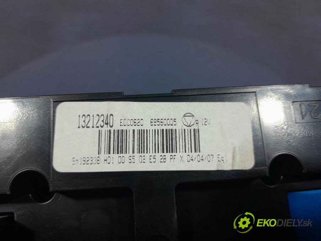 Opel Vectra 2007 prepínač Klimatizácia: Prúd vzduchu: 13212340