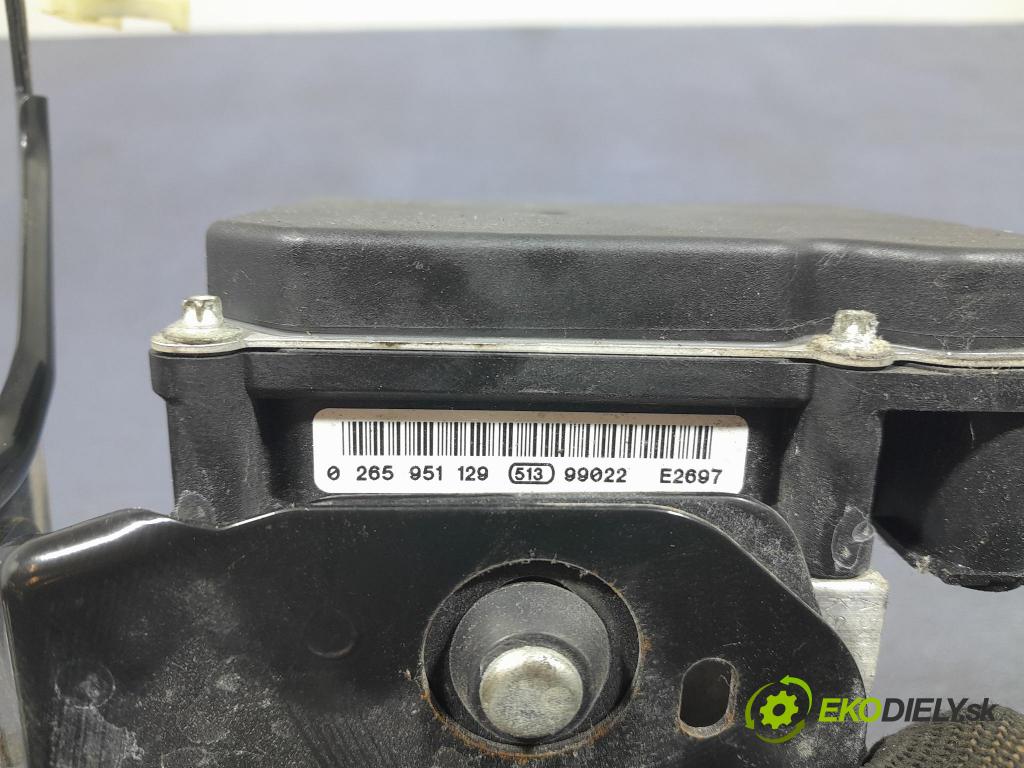 Subaru Impreza 2010 čerpadlo ABS x 27536FG001
