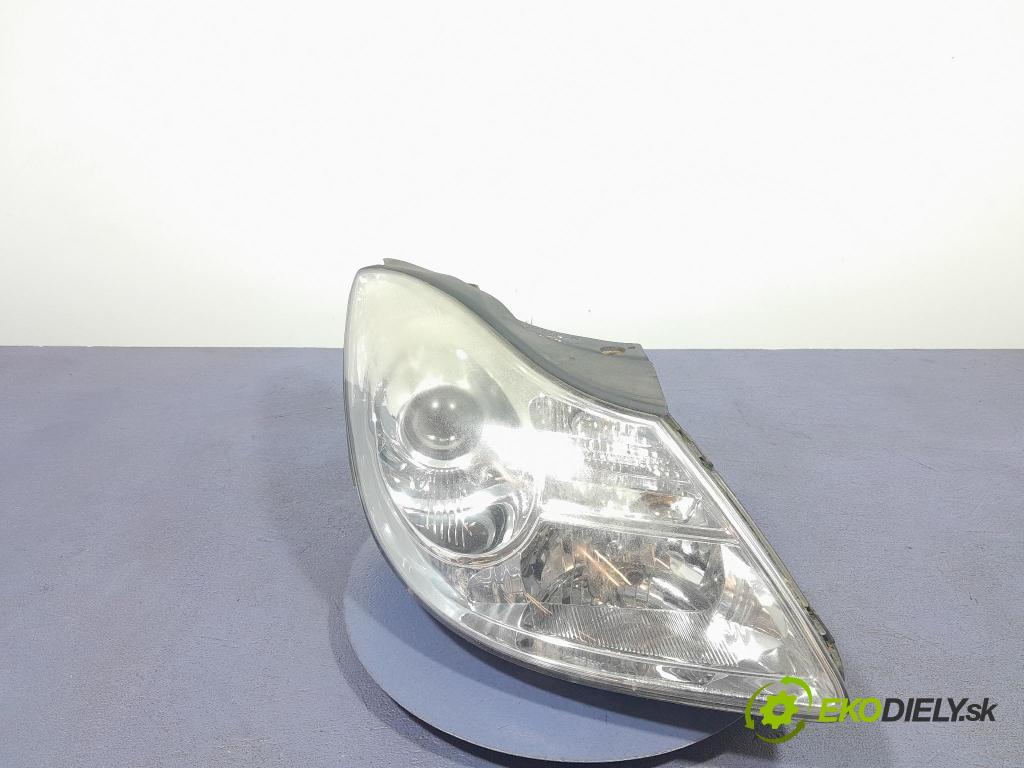 Hyundai Ix55 2011 Reflektor: v pravo: 92102-3J100