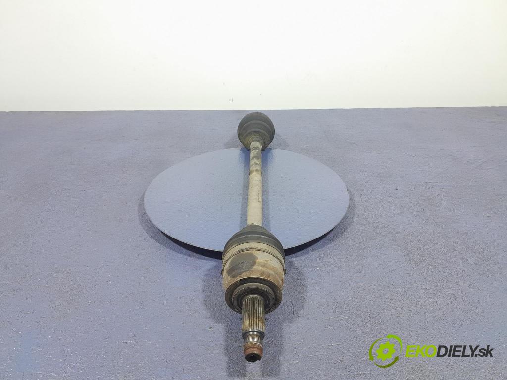 Subaru Impreza 2010 poloos Prava: Predné