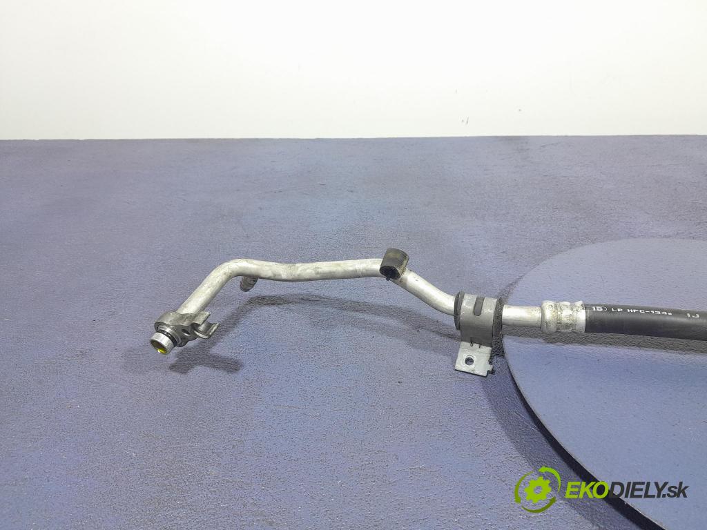 Subaru Impreza 2010 rúrka Klimatizácia: