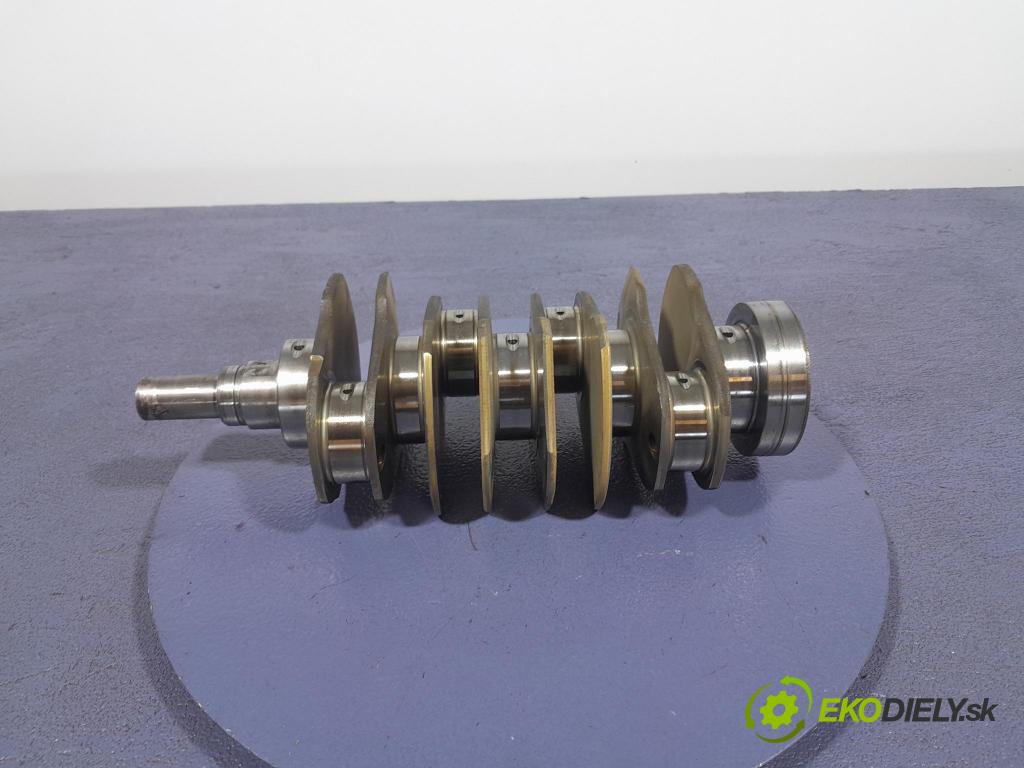 Subaru Impreza 2010 hřídel Klika