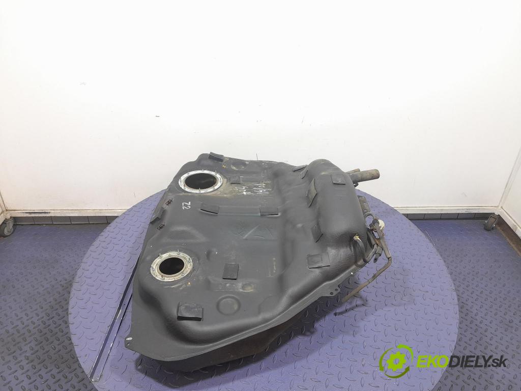 Subaru Impreza 2010 Nádrž: Paliva: 