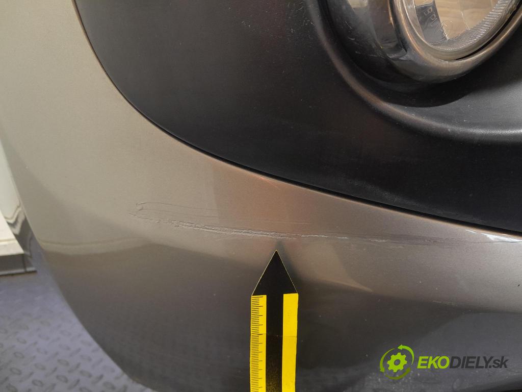 Peugeot 3008 2009 nárazník před