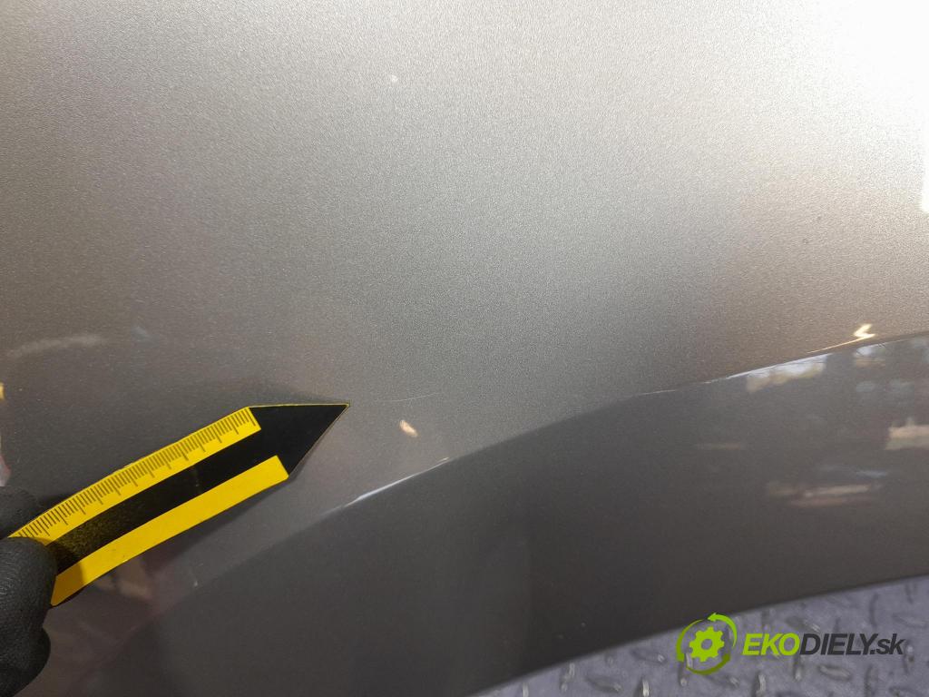 Peugeot 3008 2009 blatnik před v pravo: