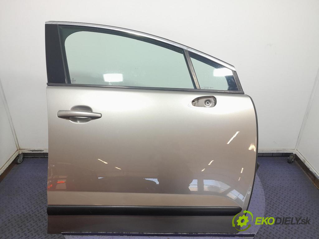 Peugeot 3008 2009 dveře před prave