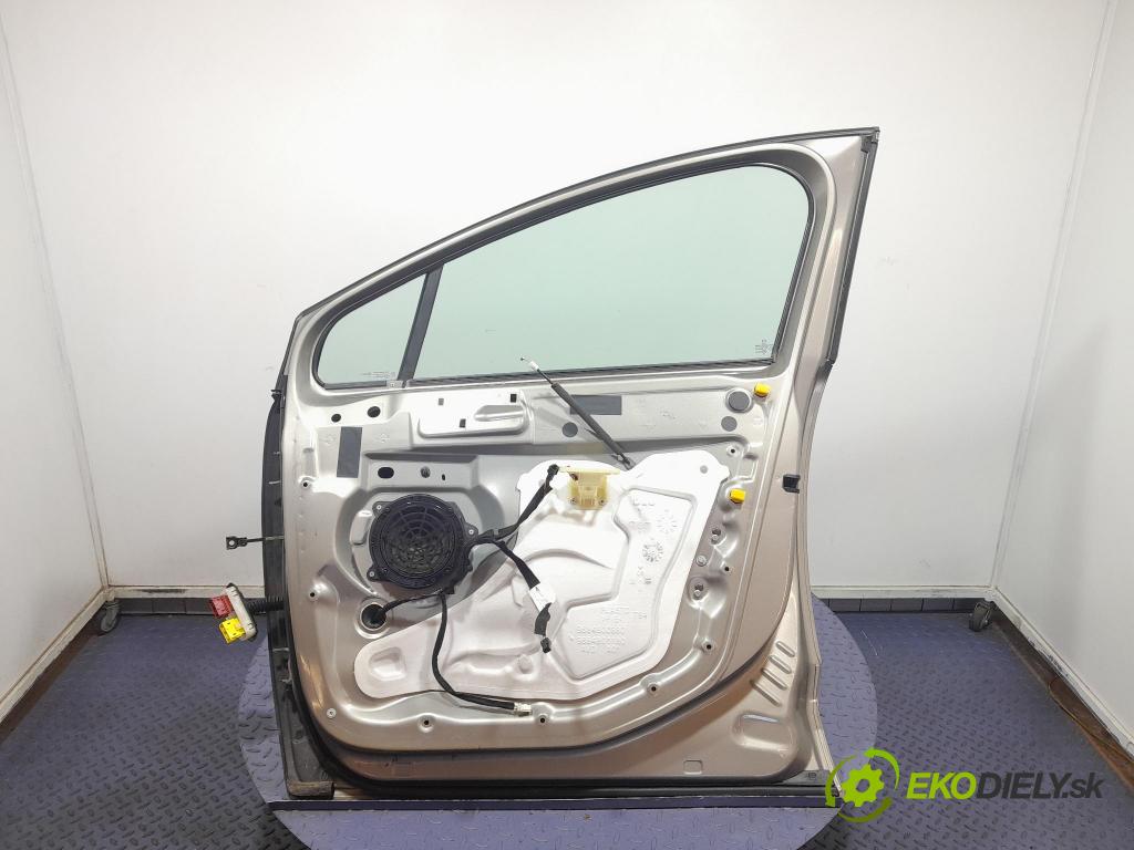 Peugeot 3008 2009 dveře před prave 