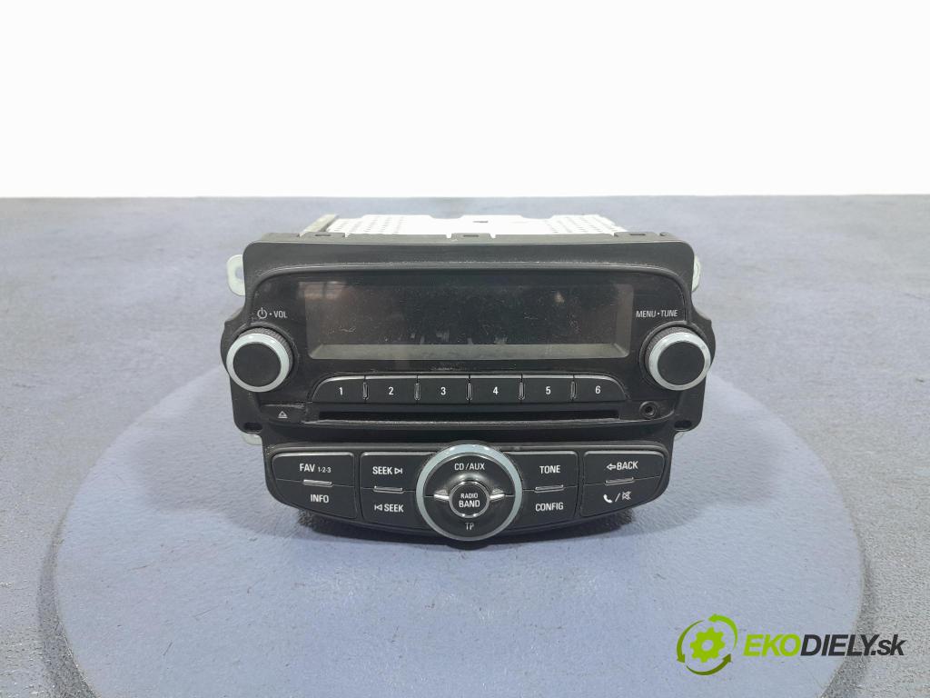 Chevrolet Aveo 2013 Radio I Navigace: 557799431