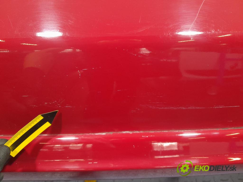 Honda Civic 2004 nárazník Zad: