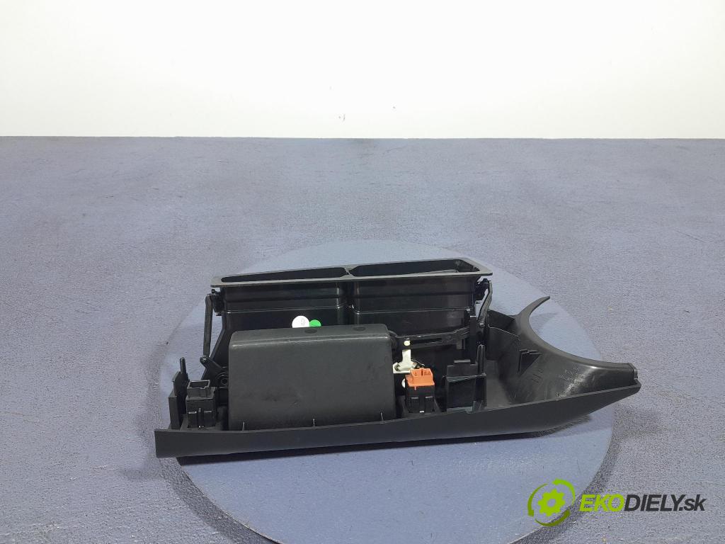 Peugeot 3008 2009 GRIDS: Prúd vzduchu: Vzduch: 9685023677