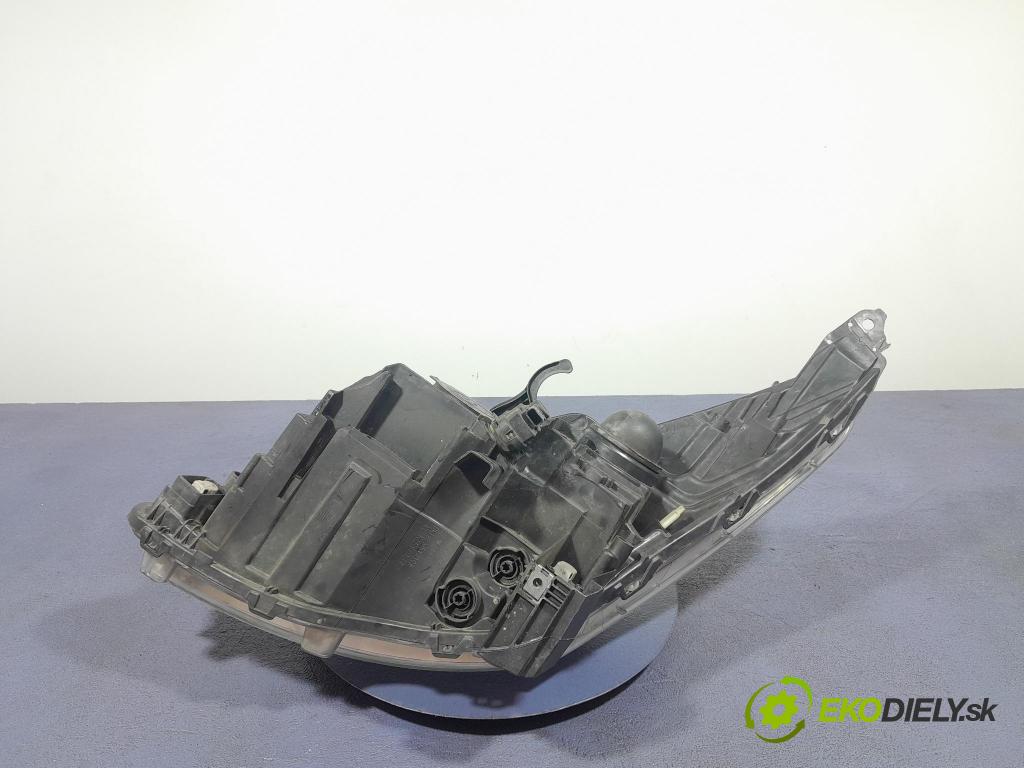 Peugeot 3008 2009 Reflektor: v pravo: 89903339