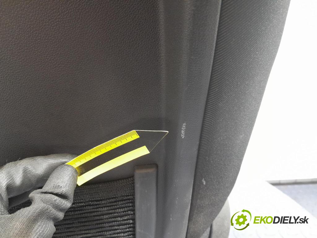 Peugeot 3008 2009 Sedačka Ovládače: