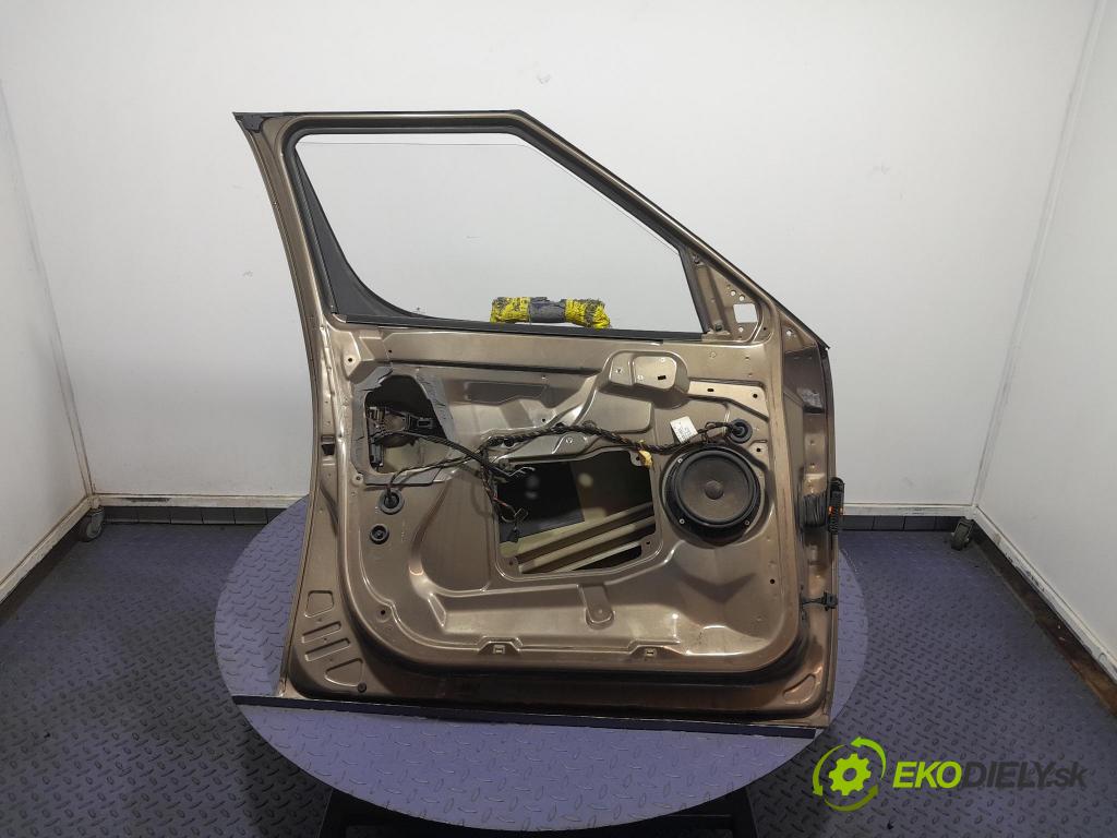 Skoda Roomster 2013 dvere Predné Vľavo: 
