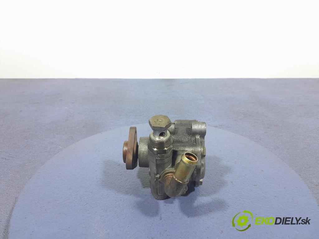 Audi A4 2000 čerpadlo Asistencia: Manažéri: 3D0145156L
