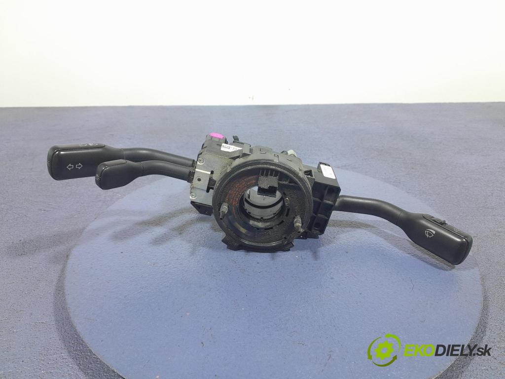 Audi A4 2000 prepínač Komplex: 4D0953513D