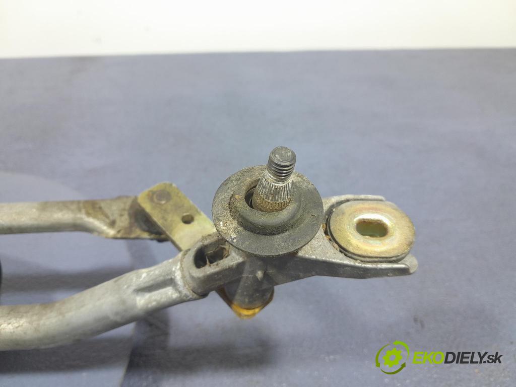 Audi A4 2000 mechanizmus motor: Stierače: Predné 8D1955325