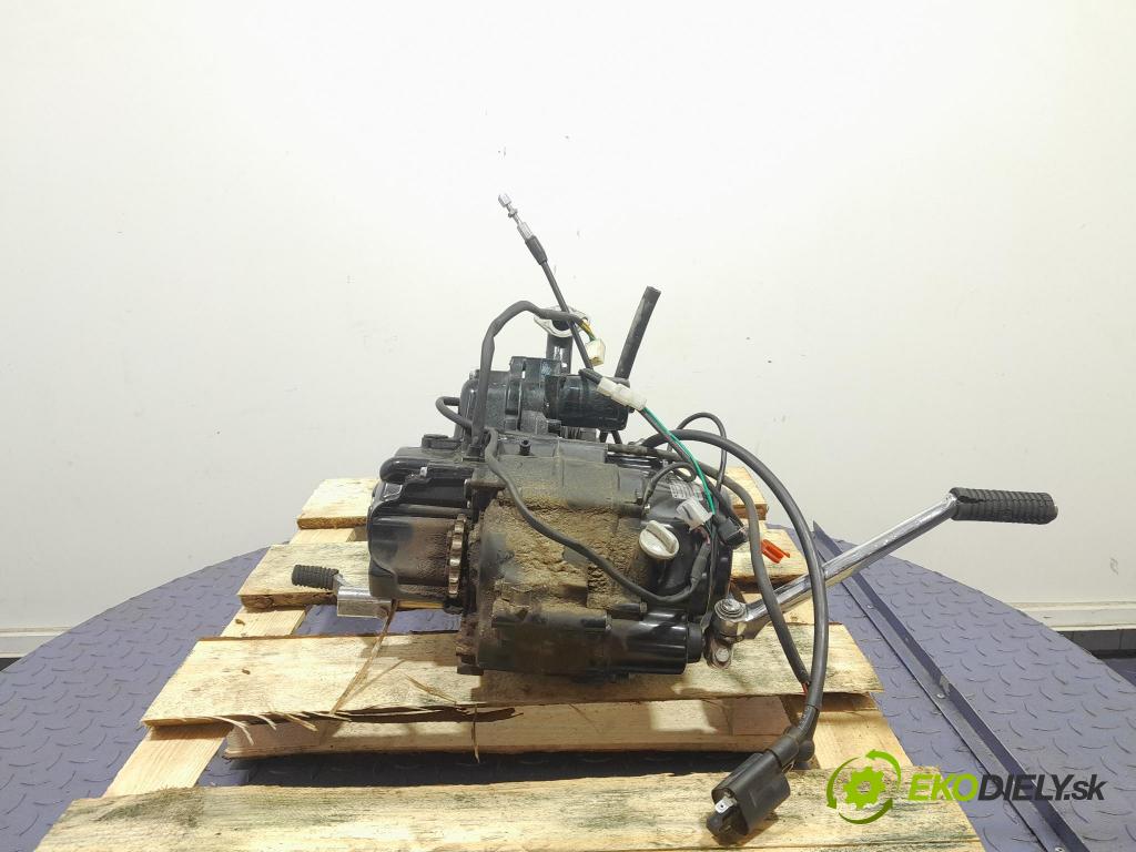 Junak 901 2020 motor Benzín YD139FMB