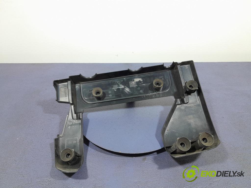 Audi A3 2005 kryt Motor: 06F103925A