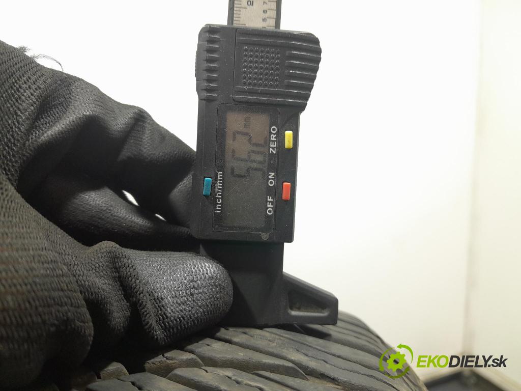 Ford S-max 2007 pneumatiky: Víceúrovňové 6938112628574