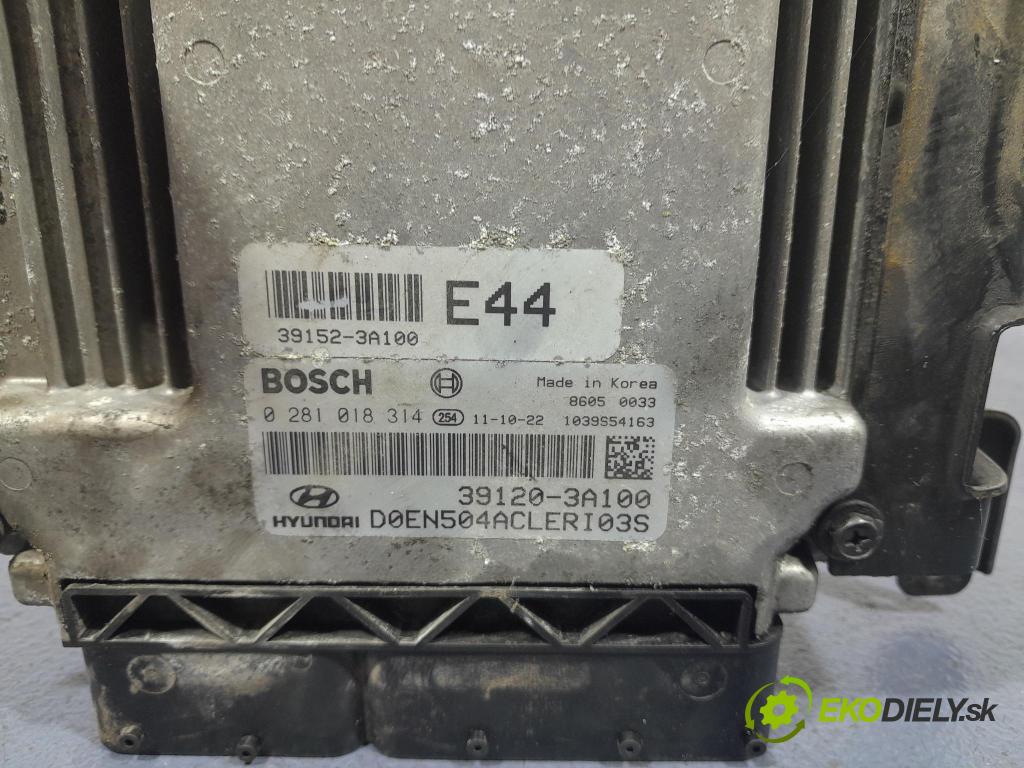 Hyundai Ix55 2011 řídící jednotka Motor: 39120-3A100
