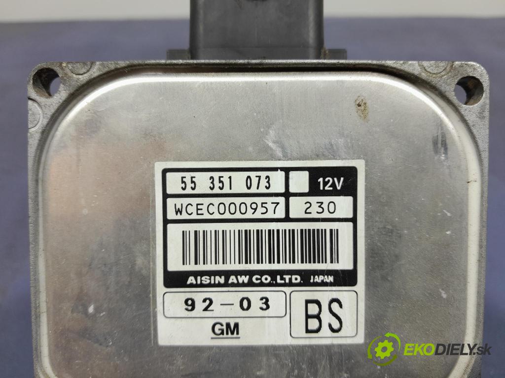 Opel Vectra 2003 řídící jednotka Truhly: Ozubené kola: 55351073
