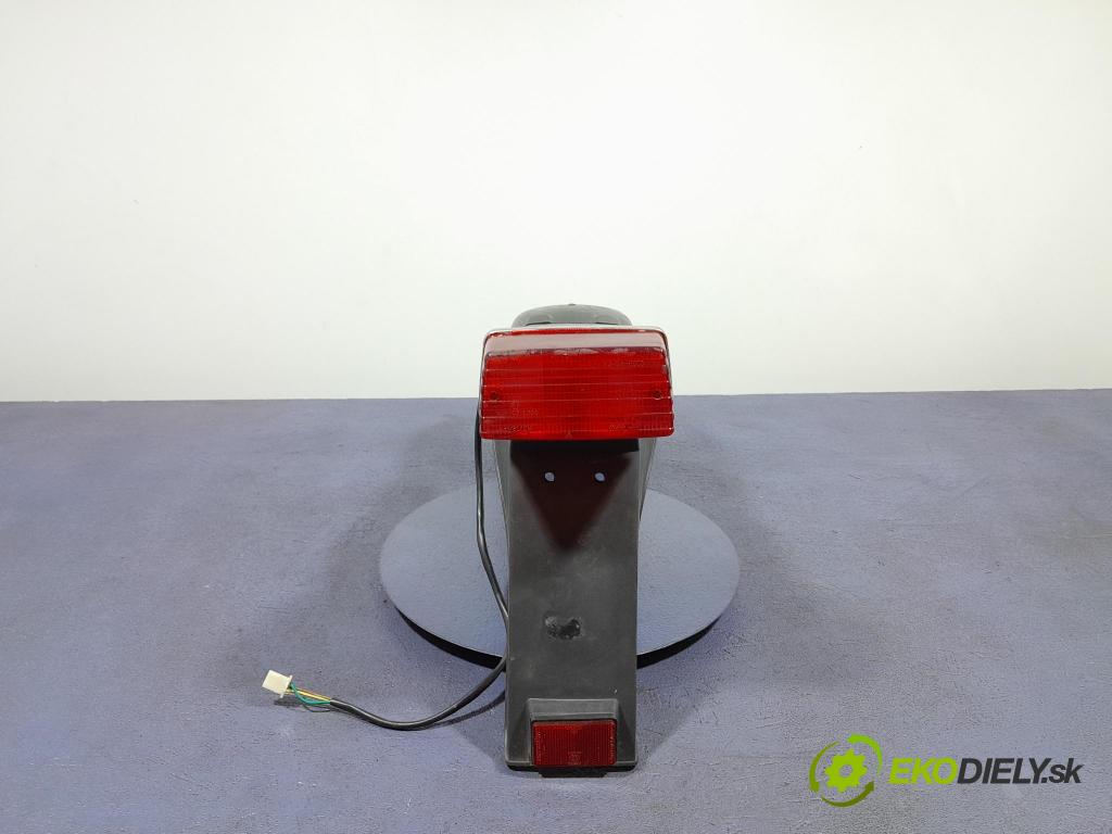 Romet K-125 2014 blatnik Zad: Levý: