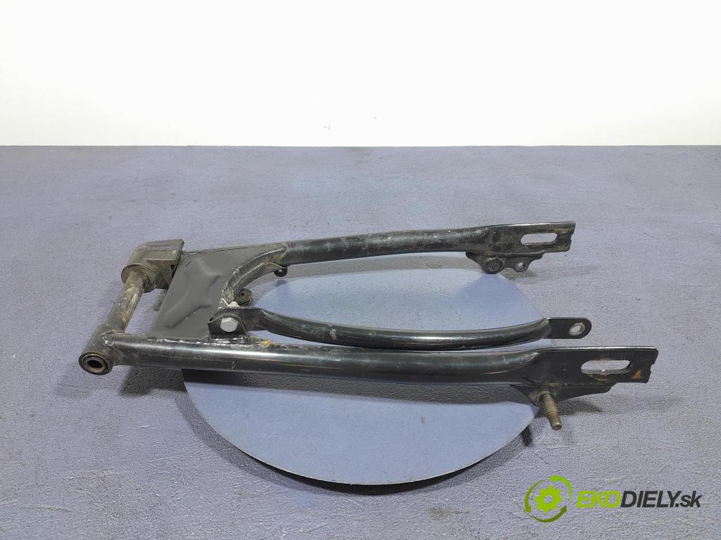 Romet K-125 2014 Zad: Levý: