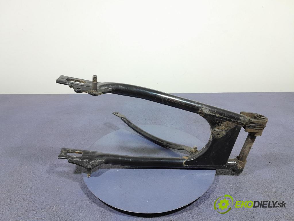 Romet K-125 2014 Zad: Levý: 