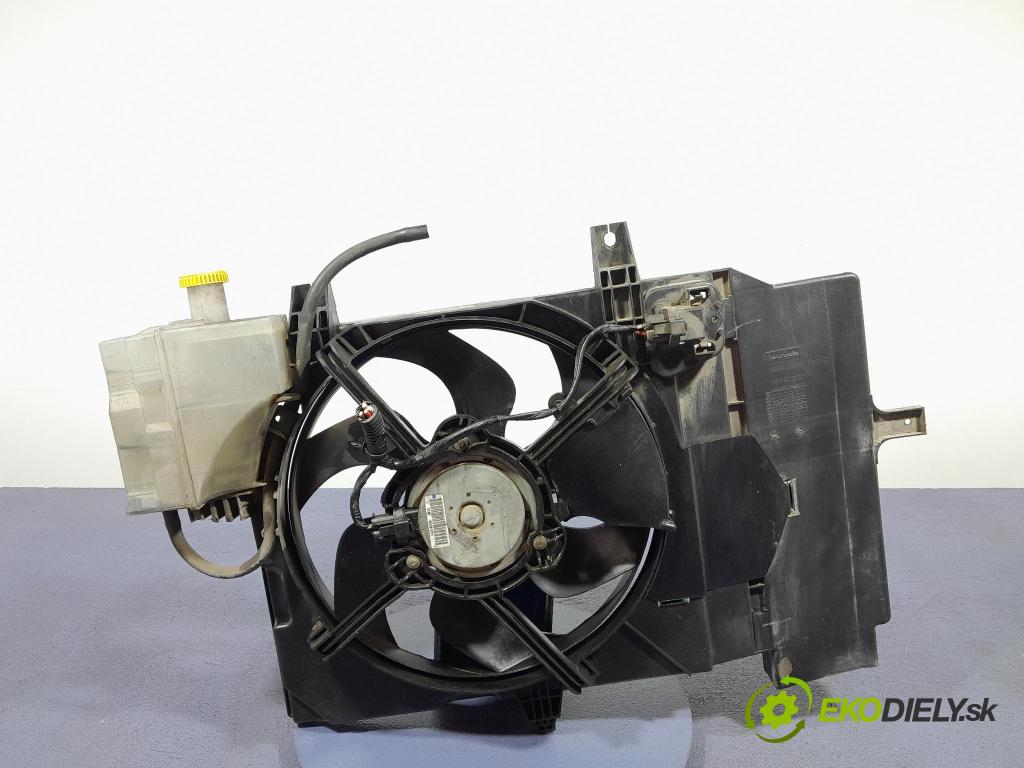 Nissan Micra 2009 ventilátor Chladič: 21480AX800
