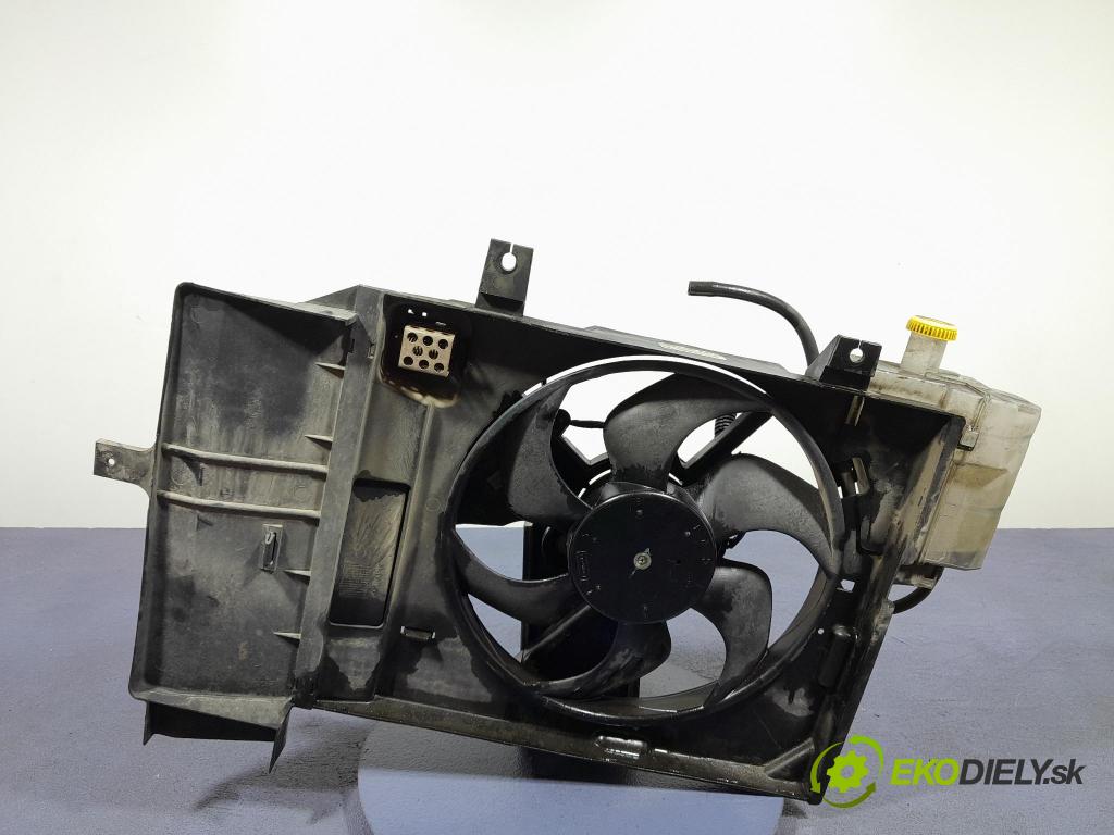 Nissan Micra 2009 ventilátor Chladič: 21480AX800